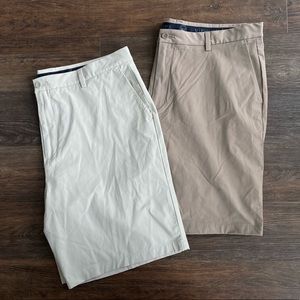*lot of 2* NWOT Vineyard Vines Mens On-the-Go shorts, size 40, 9in. Inseam